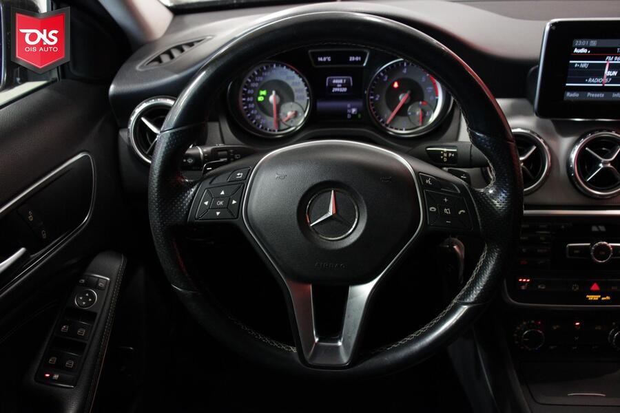 Mercedes-Benz GLA vaihtoauto