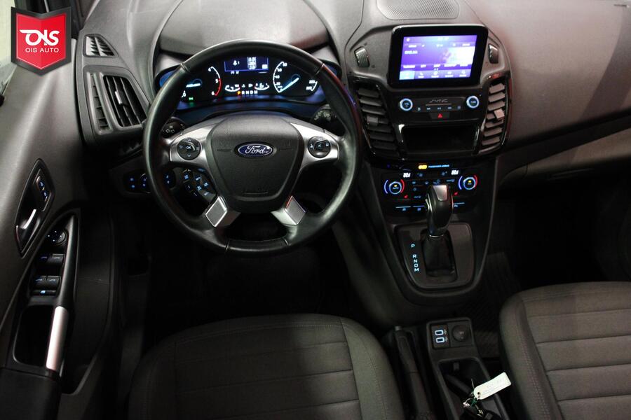 Ford Grand Tourneo Connect vaihtoauto