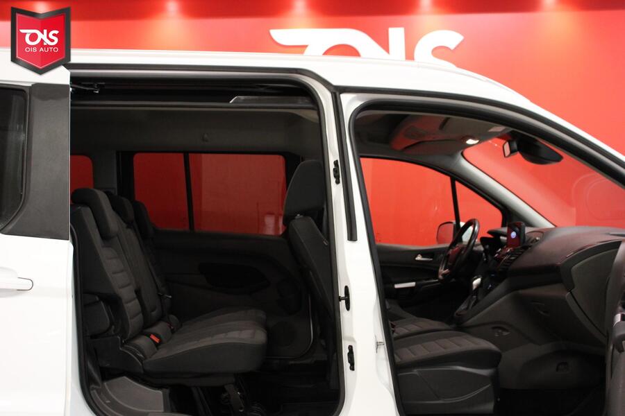 Ford Grand Tourneo Connect vaihtoauto