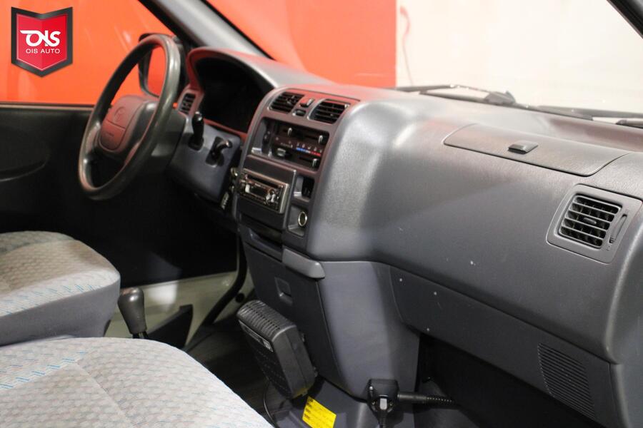 Toyota Hiace vaihtoauto