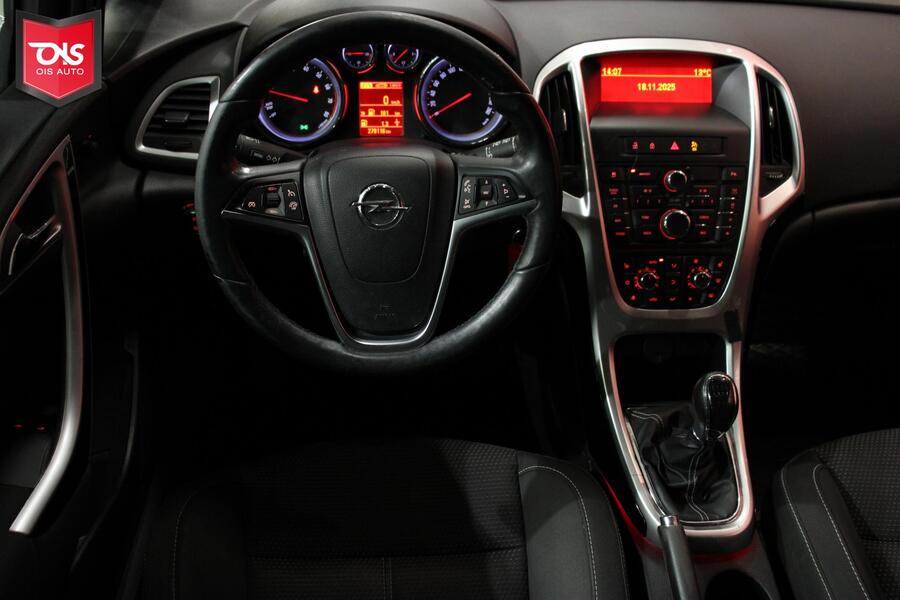 Opel Astra vaihtoauto