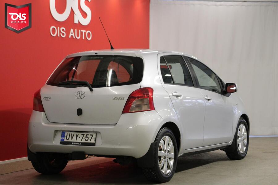 Toyota Yaris vaihtoauto