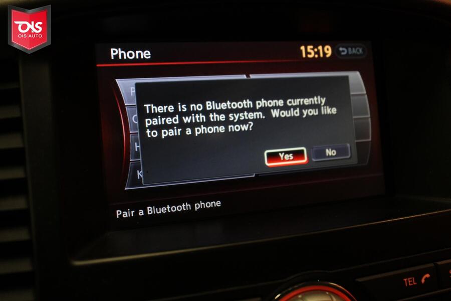 Nissan Navara vaihtoauto