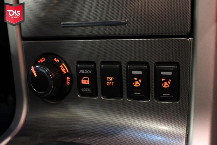 Nissan Navara vaihtoauto