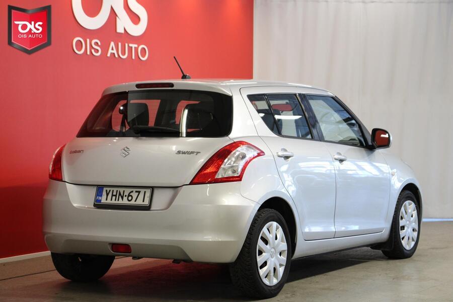 Suzuki Swift vaihtoauto