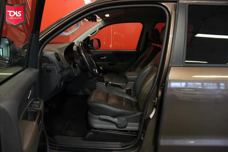 Volkswagen Amarok vaihtoauto