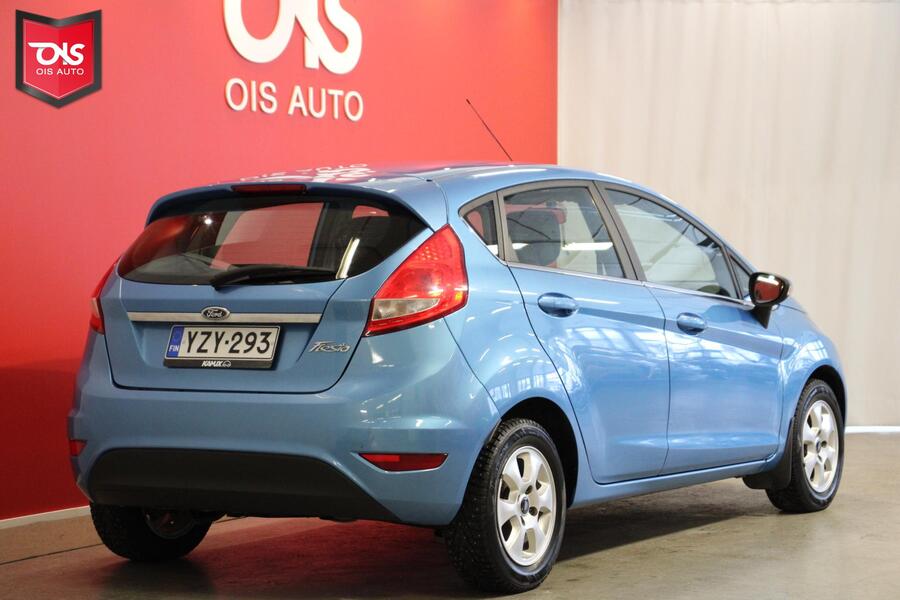 Ford Fiesta vaihtoauto