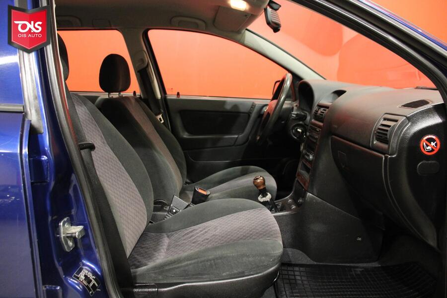 Opel Astra vaihtoauto