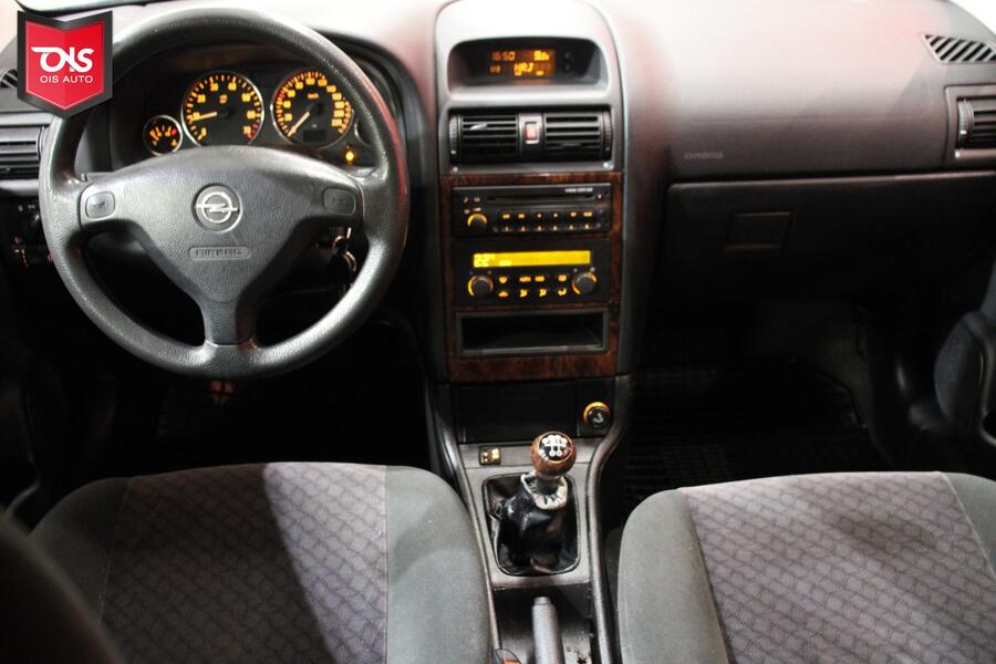 Opel Astra vaihtoauto