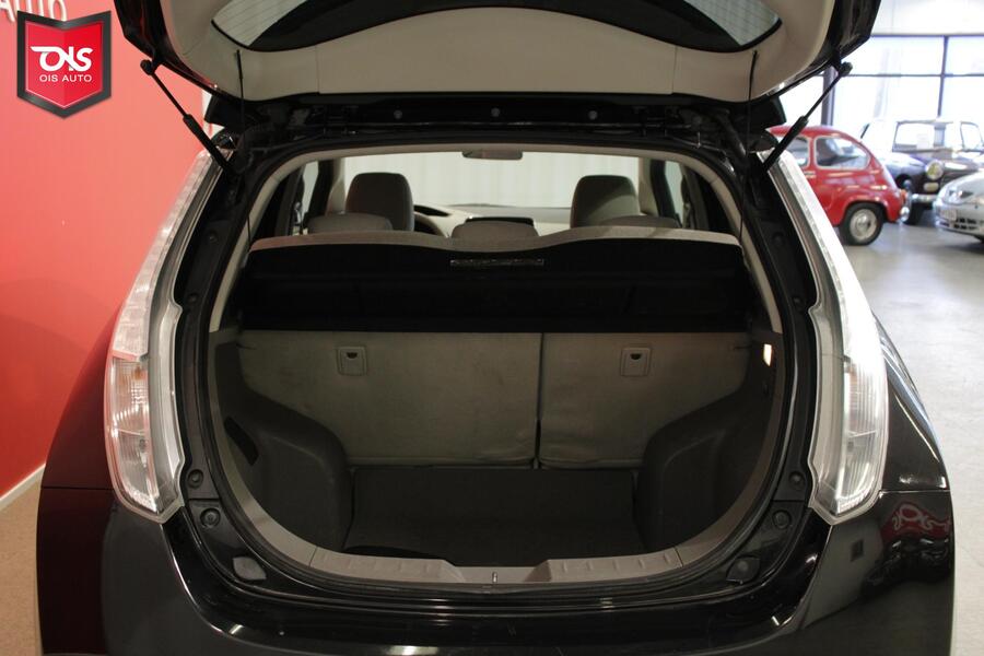 Nissan Leaf vaihtoauto