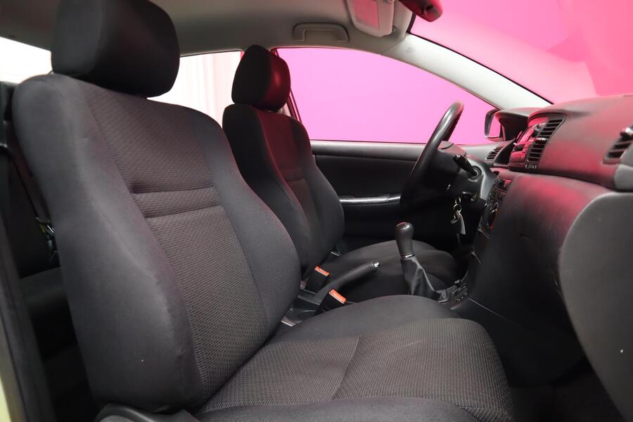 Toyota Corolla vaihtoauto