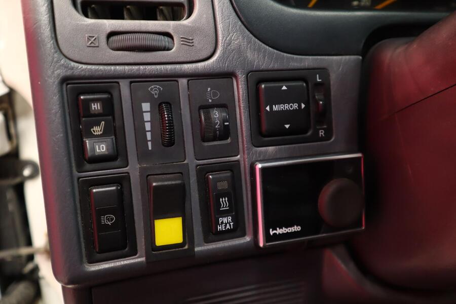 Toyota Hiace vaihtoauto