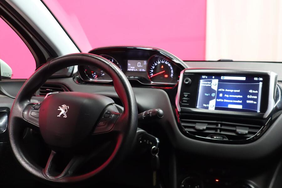 Peugeot 208 vaihtoauto