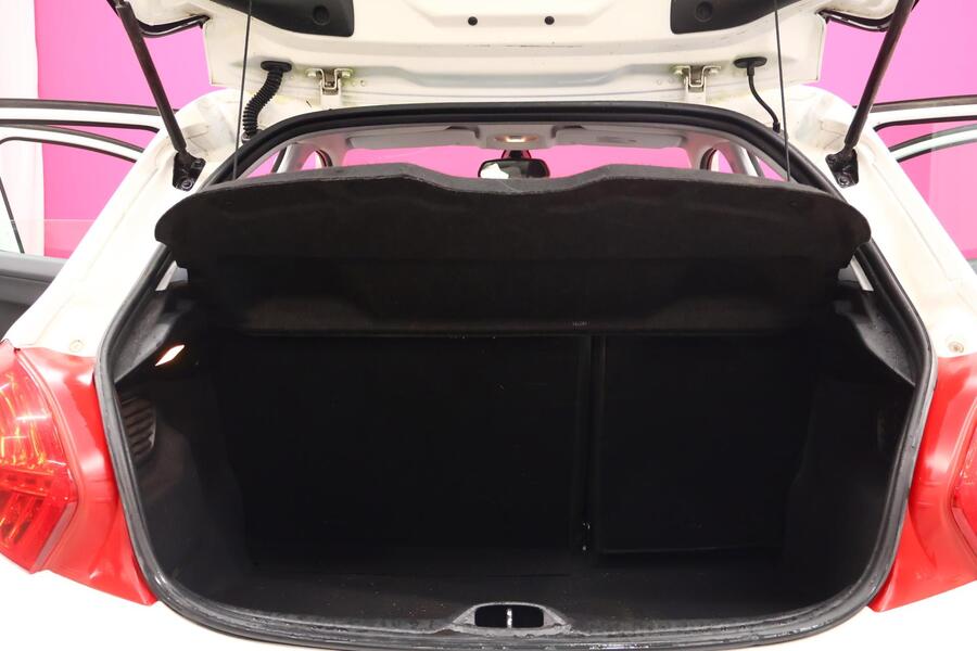 Peugeot 208 vaihtoauto