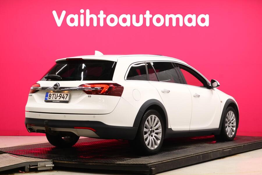 Opel Insignia vaihtoauto