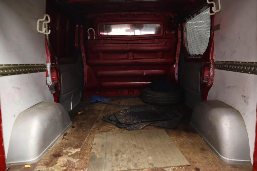 Opel Vivaro vaihtoauto