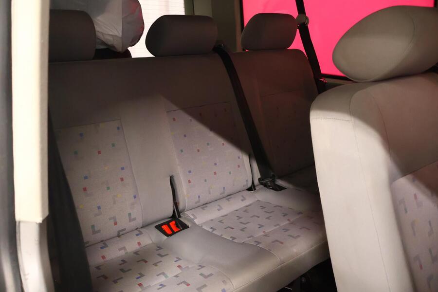 Volkswagen Caravelle vaihtoauto