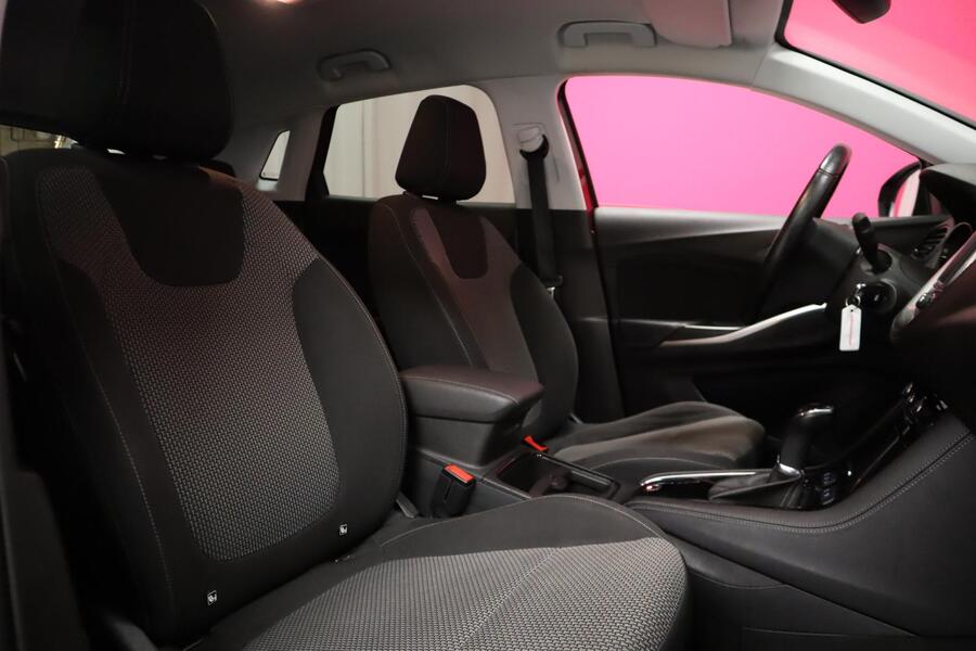 Opel Grandland X vaihtoauto