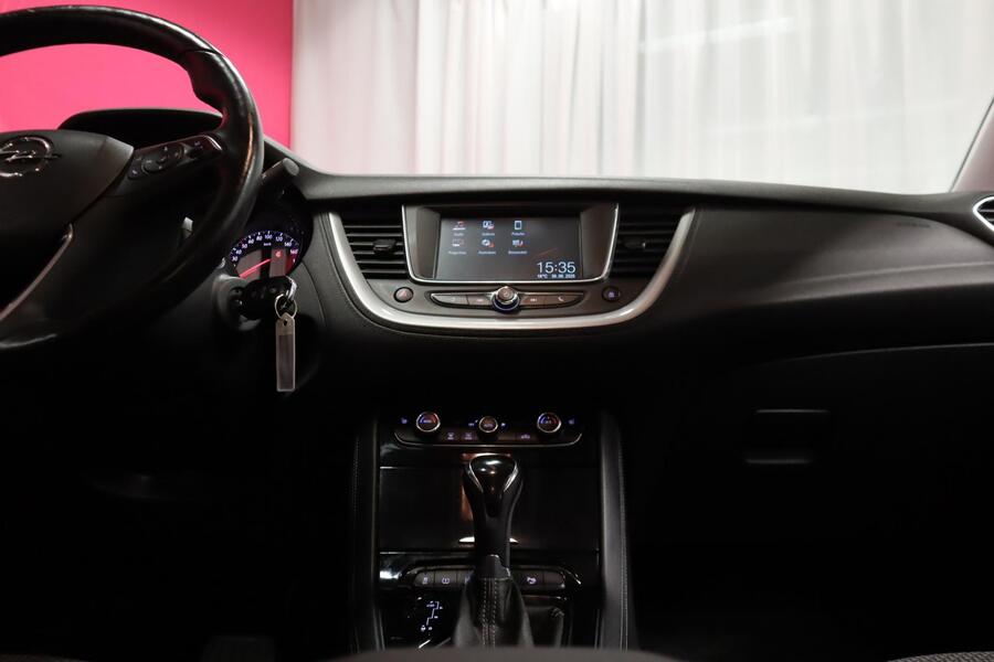 Opel Grandland X vaihtoauto