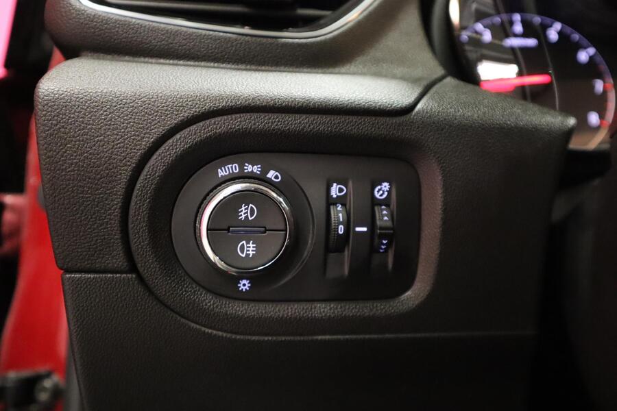 Opel Grandland X vaihtoauto