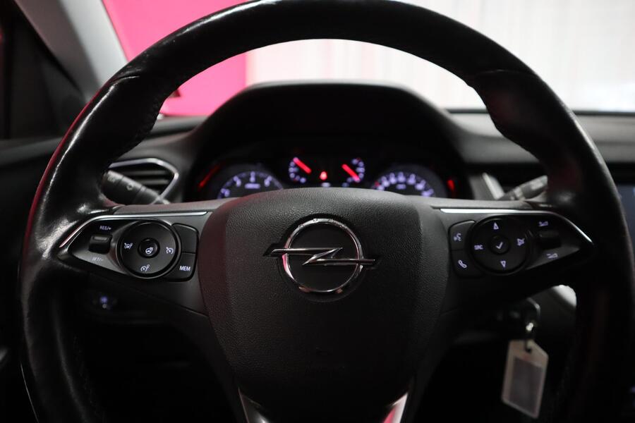 Opel Grandland X vaihtoauto