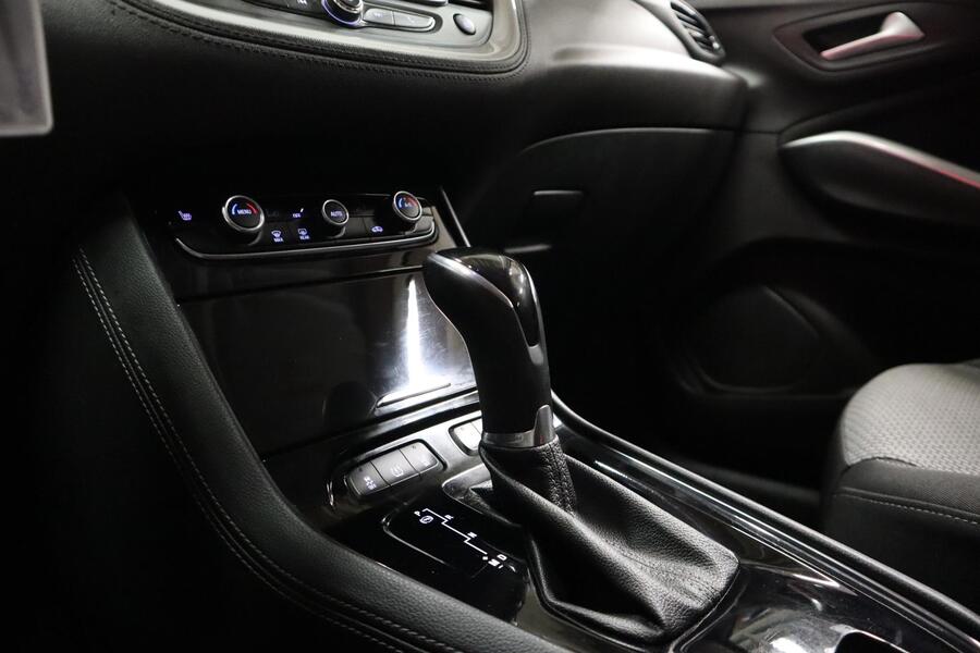 Opel Grandland X vaihtoauto