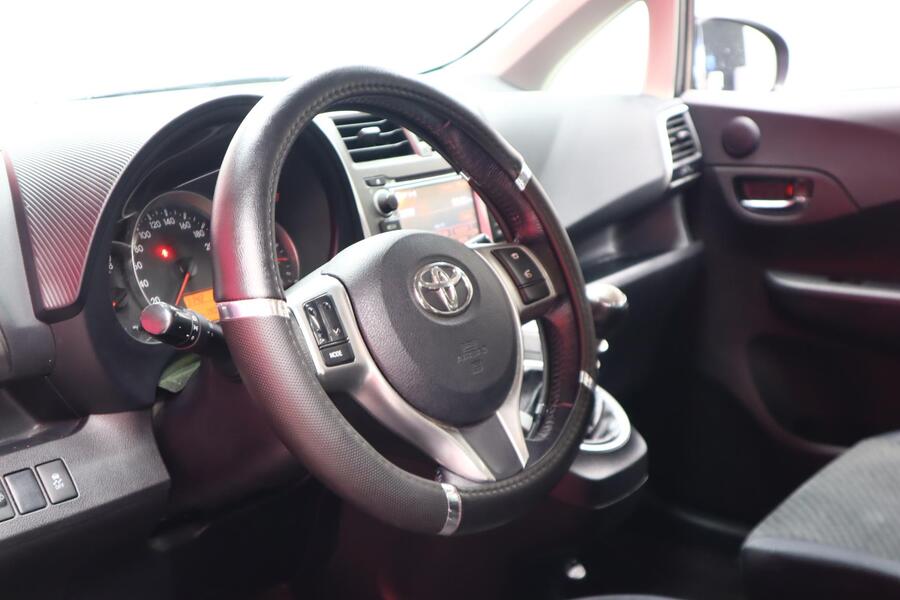 Toyota Verso-S vaihtoauto