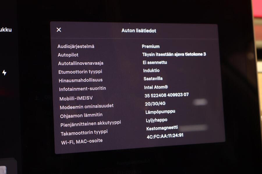 Tesla Model 3 vaihtoauto