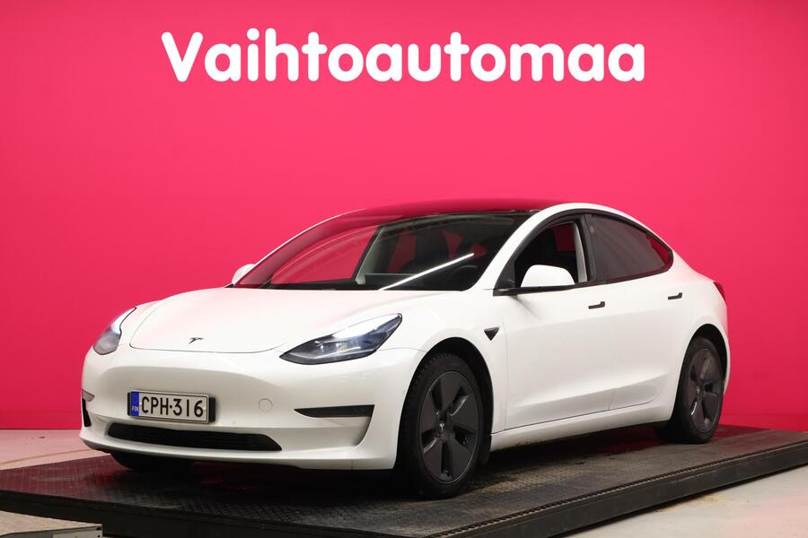 Tesla Model 3 vaihtoauto