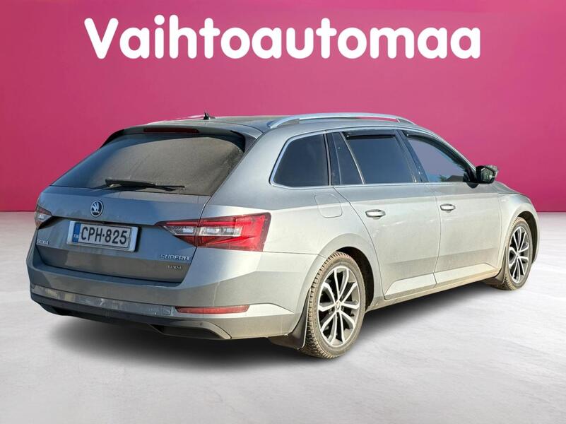 Skoda Superb vaihtoauto