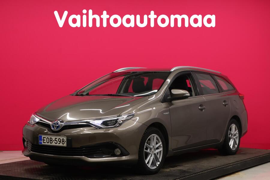 Toyota Auris vaihtoauto
