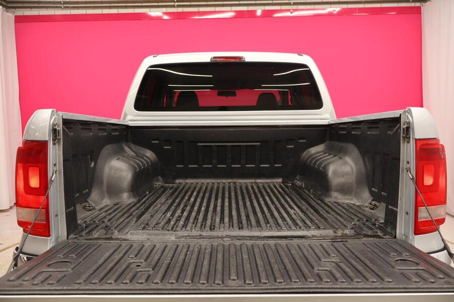 Volkswagen Amarok vaihtoauto