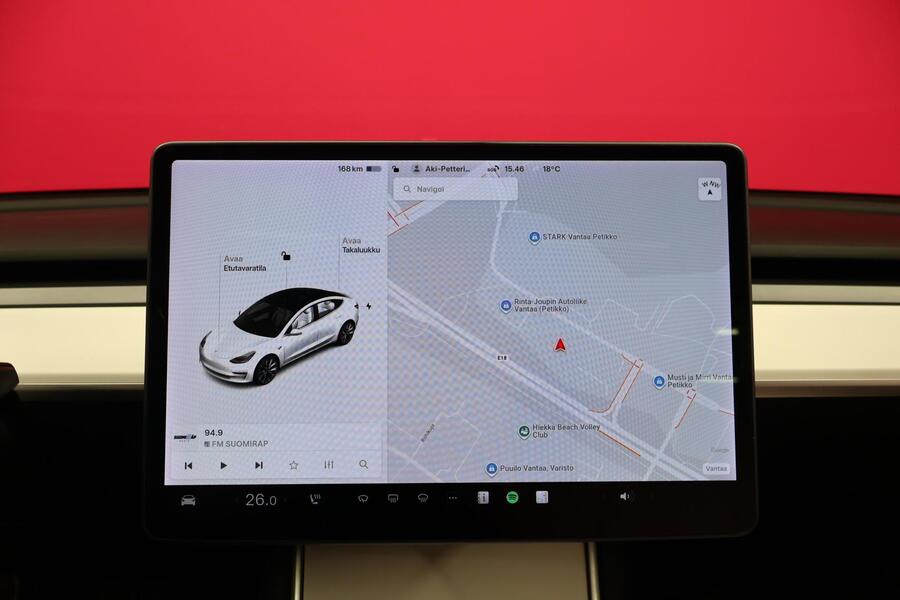 Tesla Model 3 vaihtoauto