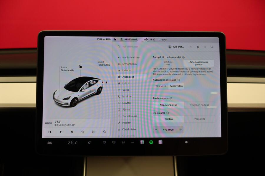 Tesla Model 3 vaihtoauto