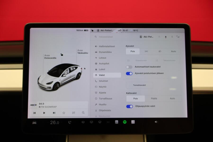 Tesla Model 3 vaihtoauto