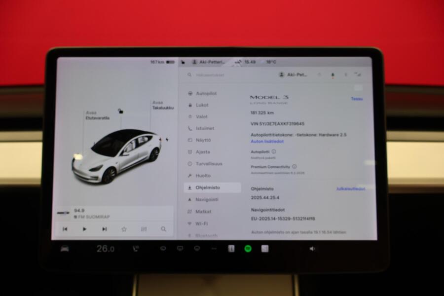 Tesla Model 3 vaihtoauto