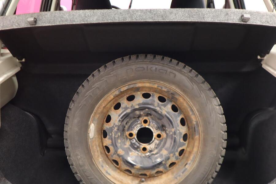 Nissan Micra vaihtoauto