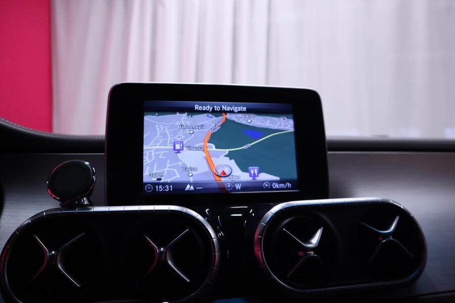 Mercedes-Benz X vaihtoauto