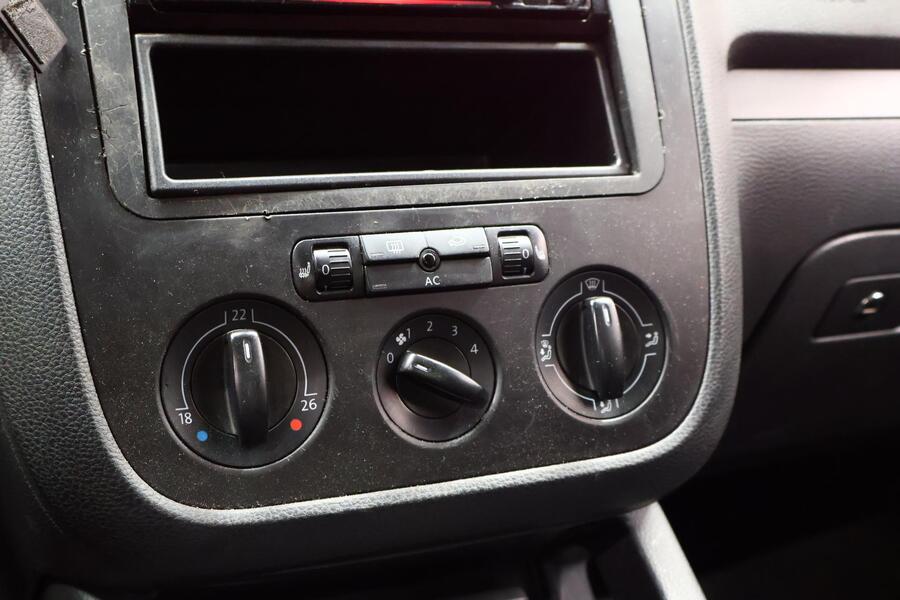 Volkswagen Jetta vaihtoauto