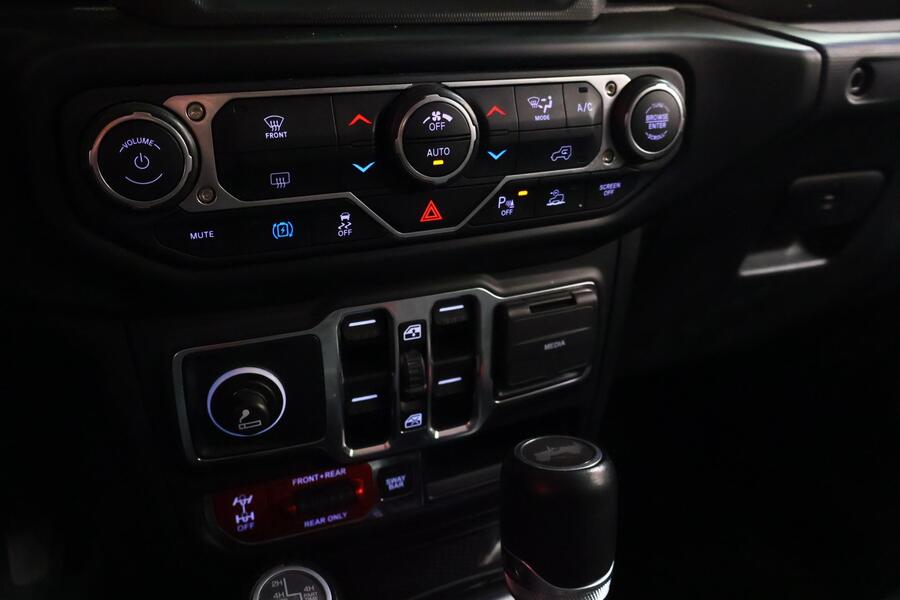 Jeep Wrangler vaihtoauto