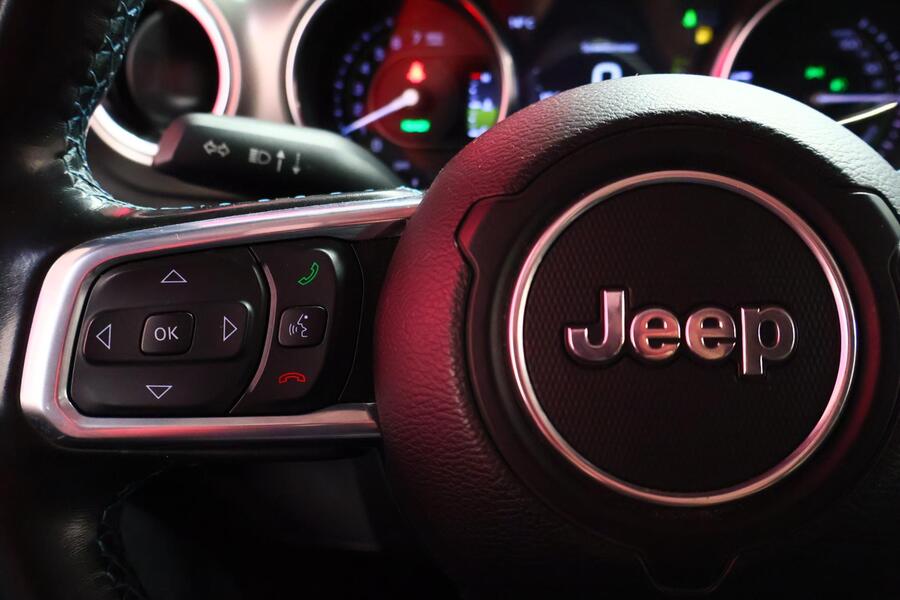 Jeep Wrangler vaihtoauto