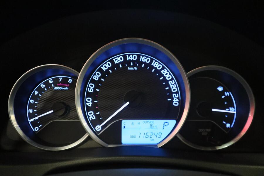 Toyota Auris vaihtoauto