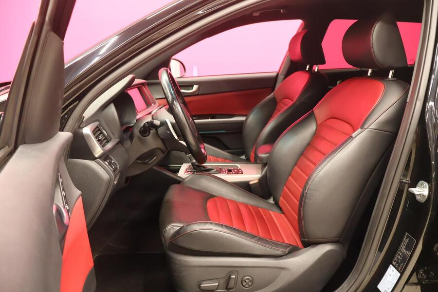 Kia Optima vaihtoauto