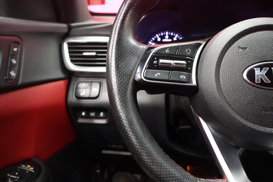 Kia Optima vaihtoauto