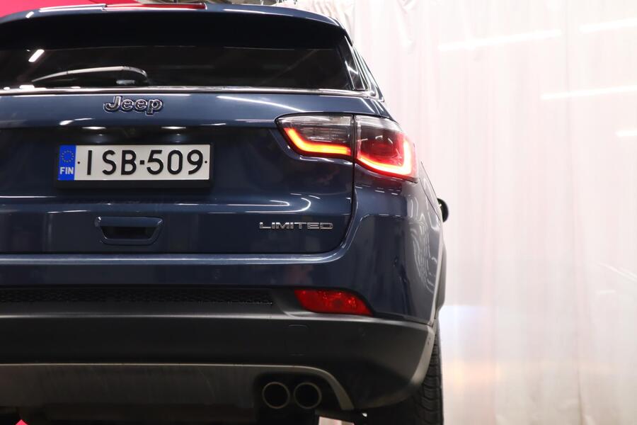 Jeep Compass vaihtoauto