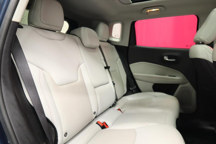 Jeep Compass vaihtoauto