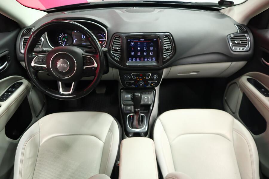 Jeep Compass vaihtoauto