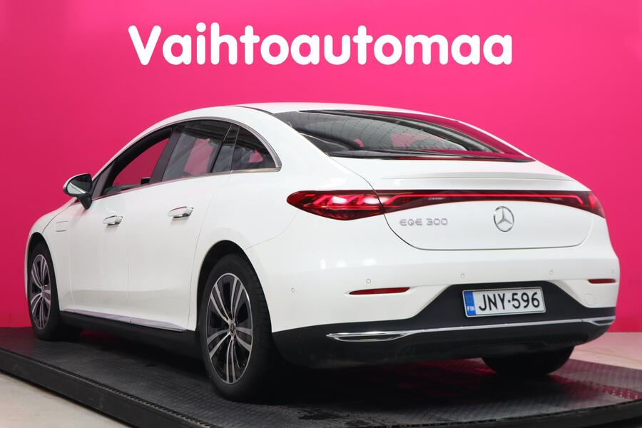 Mercedes-Benz EQE vaihtoauto