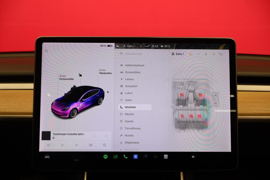Tesla Model 3 vaihtoauto