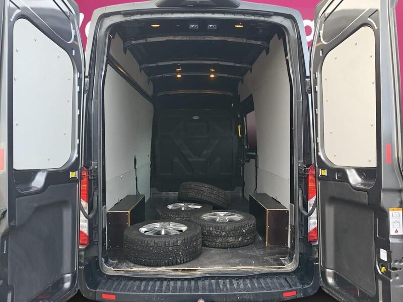 Ford Transit vaihtoauto